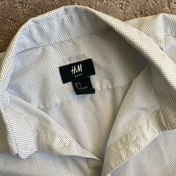 H&M button-up shirt - Picture 3 of 3